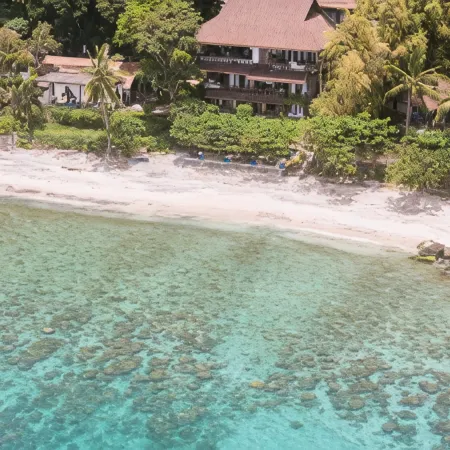 Vivere Azure Resort