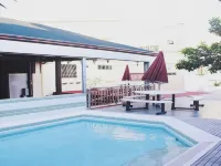 Cool Martin Family Hotel and Resort - Pools
