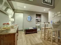 AmoRoma Suite