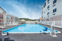 Ramada by Wyndham Harrisonburg