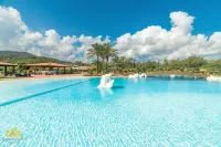 Hotel Garden Beach - Pools