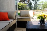 Luxury Boutique House 9rm9ba/6 Massive suites - 3-Star
