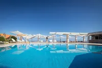 Akrogiali Beach Hotel Apartments