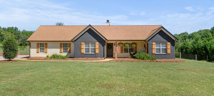 An Oasis Awaits You with Vineyard Views Hotels in Henry County
