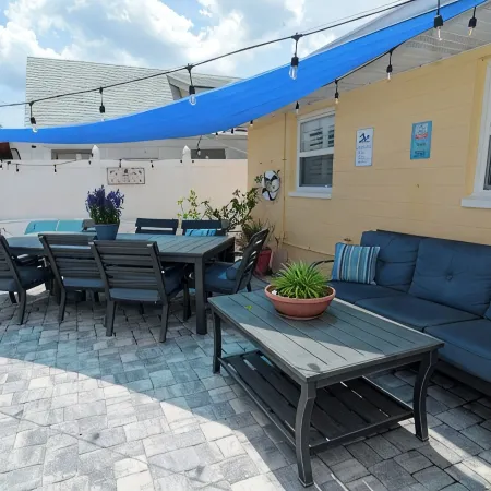 A Slice of Paradise - Unlimited Well Mannered Pets