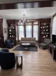 The Tower on Summit - Homestays
