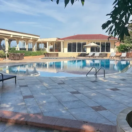 The Country Lodge Hotel