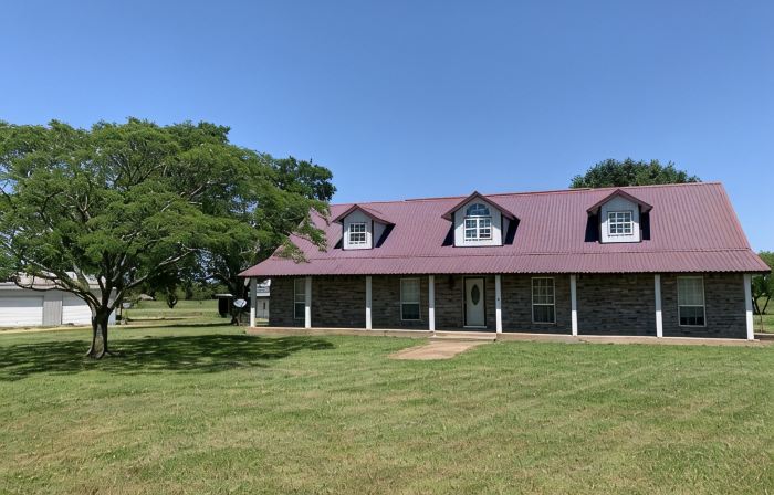 Rodeo Ranch 55 Acres, 3 Bdr, Pool, Parking, Located Close to Casino