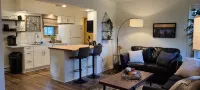 2 Bedroom Cul De Sac Cottage in Town - 3 étoiles