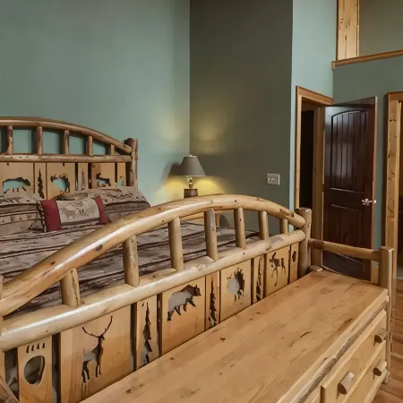 Stunning Mountain Views From Cabin With Hot Tub & Covered Porch!