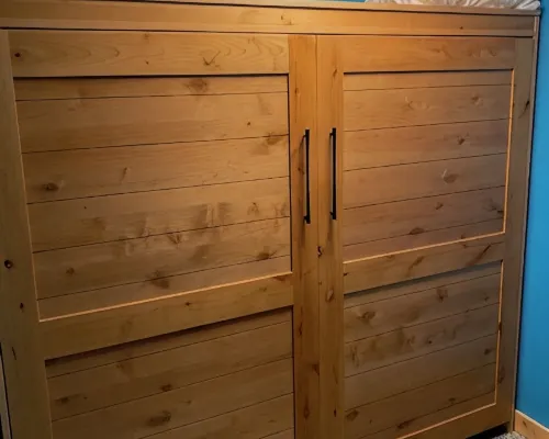 Tom & Jerri's Rustic Cabin located on the lake Hotels in Brown County