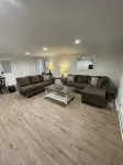 The Lake Life Retreat with Hot Tub - Wifi