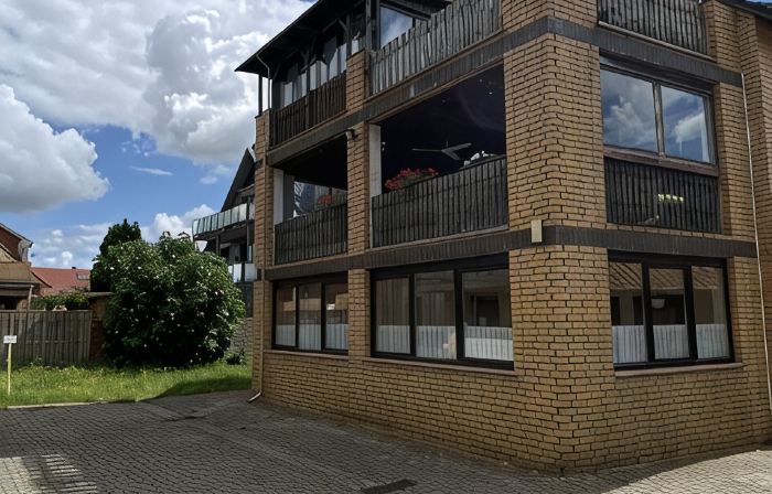Apartment Steinhude. 115sqm + 30sqm loggia between bathing island and promenade