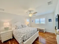 •1/2 Block to Beach •6Br Home •Sleeps Large Groups •Pool •Elevator •Ocean Views - Boutique