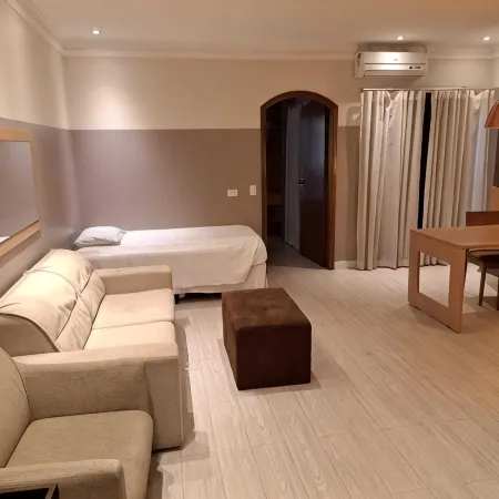 Cosmopolitan Praia Flat
