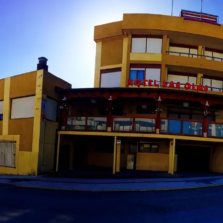 Hotel Las Olas Отели в г. Ноха