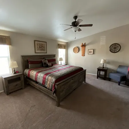 50% to Book the Gecko Home - Super Clean, Really Nice 3Br - Sleeps 6- by TNT.