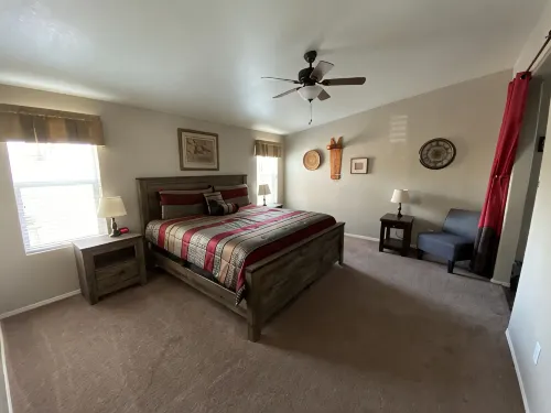 50% to Book the Gecko Home - Clean 3BR - Sleeps 6- By TNT. - 2-Star