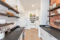 Modern Loft in Historic Birdtown - Unit 7 - Homestays