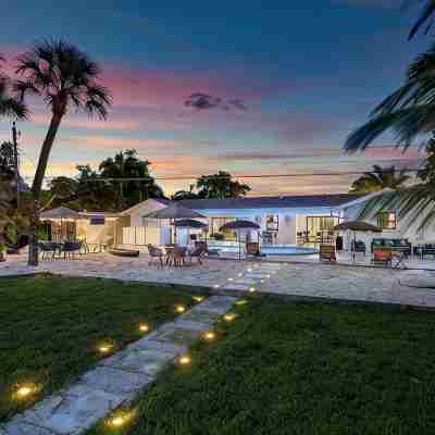 The Garden of Eden | Beautiful Villa w/ Pool & Game Room Hotel Exterior