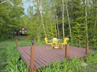 Lakefront Chalet - Lakeside Fire Pit / BBQ / Pet Friendly