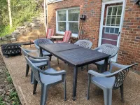 Riverside Getaway - Enjoy Quiet Life Right on the Duck River - Wi-Fi