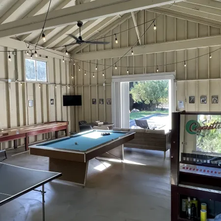 Vineyard View Retreat Pool, Bocce Court & Game Barn Near Armstrong Woods