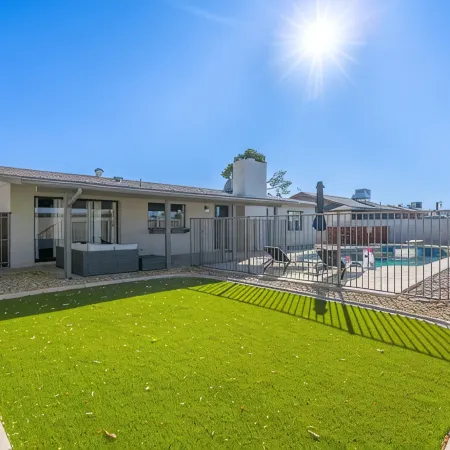 Home in the Heart of Glendale
