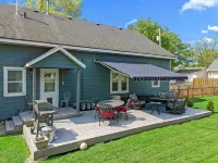 Pedal II - Private 2 Bedroom Apartment Close to Town ~ Walk Everywhere! - Wifi