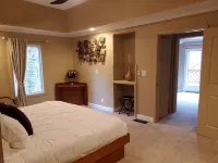 Creekside-Atlanta Terrace-Level Guest Suite/23Min to MidTown & down Town Atlanta - balcony