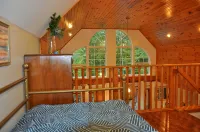 Take me to the Trees! Lakefront on Autumn Lake, 3min to Salmon River - Chalets