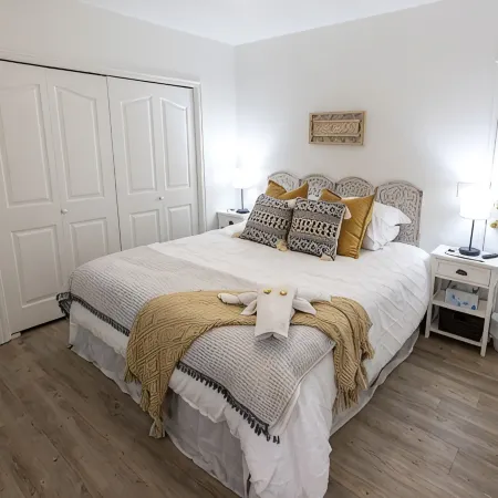🤩king w/kitchen+washer/dryer+queen sleeper 🥾(15 mi maple canyon250mbps wi-fi