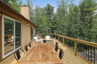 Charming Retreat in the Hideout with a hot tub - Gym