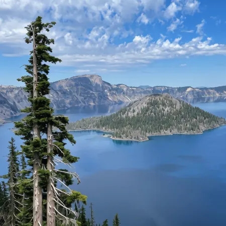 Crater Lake Gateway - Highway 140