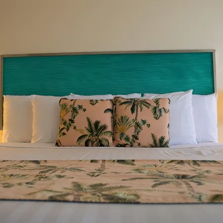 Aqua Palms Waikiki