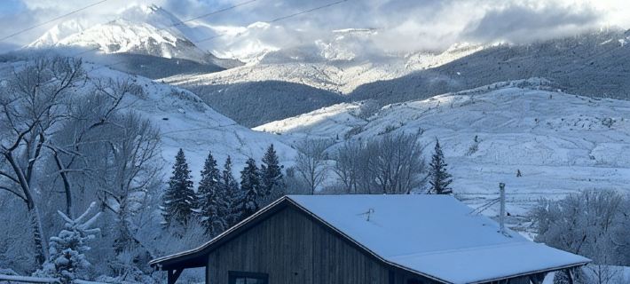 Rustic Elegant Cabin 5 Mns to Ynp ~ Open Year Round Ξενοδοχεία στην πόλη Gardiner