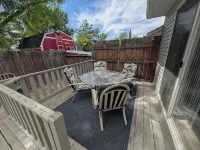 The Hideout-Single Level 2Br/2BA Townhouse Near Highland! - 3-Star