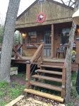 Private Cabin with hot tub. Nestled in the Woods just off Lake Limestone, Texas. - 2-Star