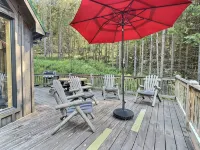 The Pines on Maples~ Hot Tub ~ Fire Pit & Indoor Fireplace - Game Room - 샬레 호텔