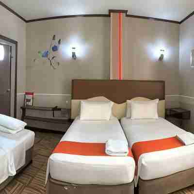 7 Meadows Inn Rooms