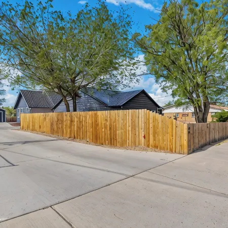 Pet & Family Friendly Downtown Montrose-20 Minutes to Black Canyon National Park