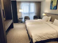 The Huan Hotel Taichung - Parkplatz