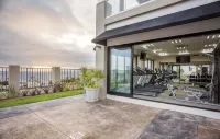VILLA BLANCA Luxury property,180° Ocean Views. - Wifi