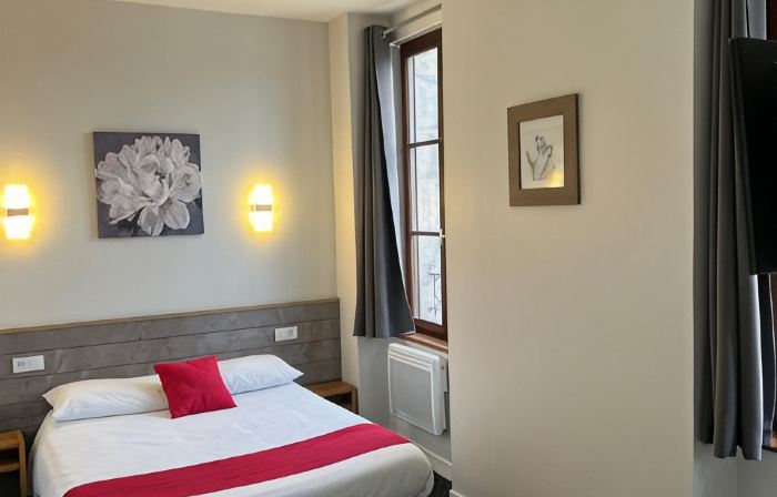 Hotel TGV