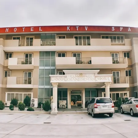 Grand Hoyah Hotel