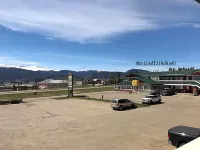 Alpine Lodge Motel & Restaurant - Motels