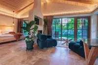 Thomhof Chalets - Homestays