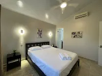 House in Santa Clara with pool, near the beach! - 2-Star