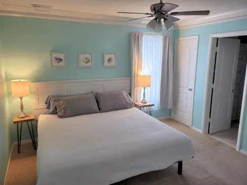 Spacious, Two Bedroom Condo at the Center of the Crystal Coast - Wifi