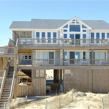OceanfrontOasis w/Breathtaking Views! Pool w/TikiBar.Hottub.Guesthouse